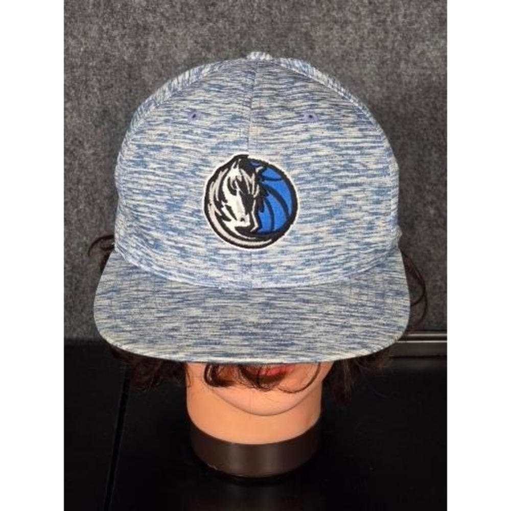 Mitchell Ness Dallas Mavericks Snapback Hat Blue White Space Dye NBA Cap Casual